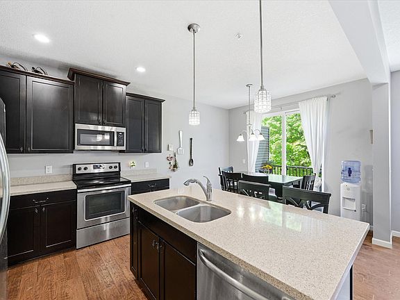 4th image of 14358 Parkside Ct NW