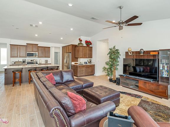 4th image of 3411 Whispering Forest Ln