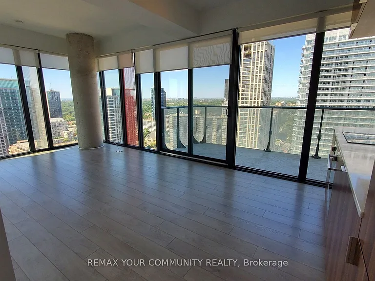185 Roehampton Ave #2503 — Photo 6