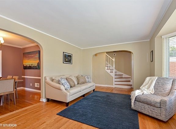 3rd image of 8611 Laramie Ave