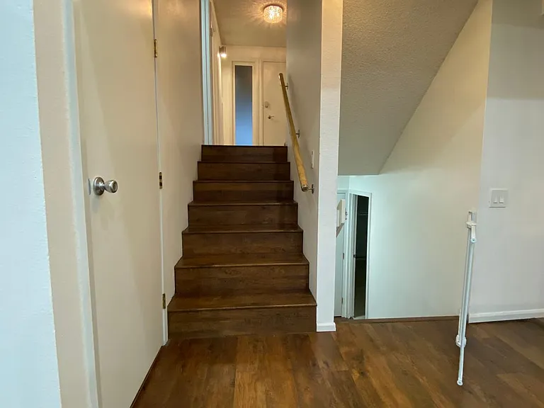 15204 NE 8th St — Photo 6