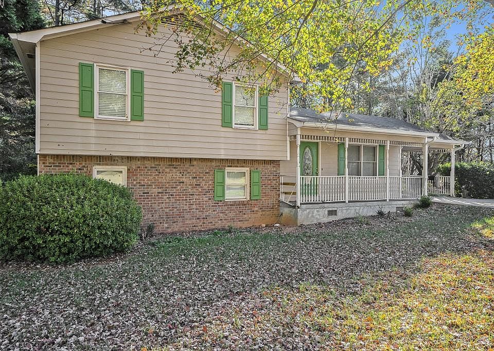 1st image of 1460 Marthas Ct