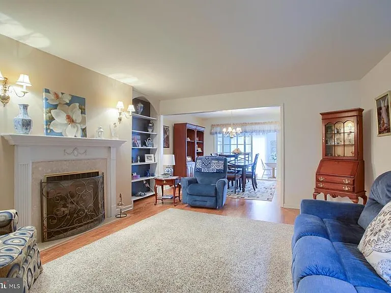 59 Keefer Way — Photo 10