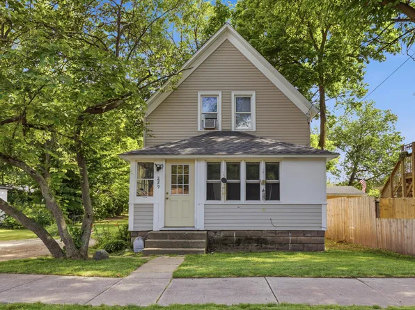 229 Robinson St, Allegan, MI 49010