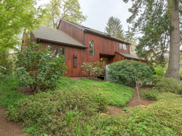 196 W 31st Ave, Eugene, OR 97405