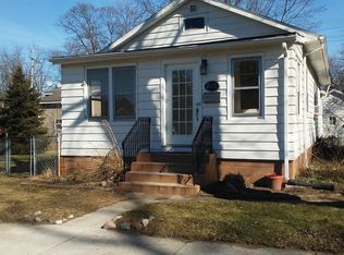 817 State St, Hobart, IN 46342
