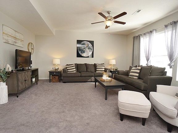 5th image of 7628 Healy Dr