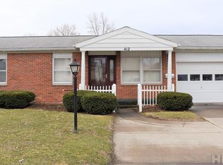 412 Culbertson Ln, Fostoria, OH 44830