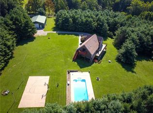 9134 Grandview Rd, Columbus, IN 47201