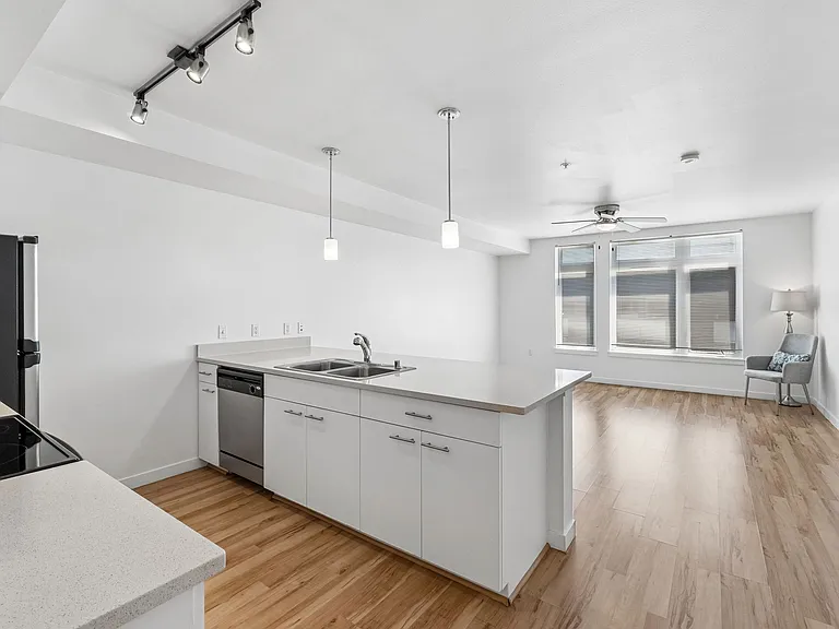 Circa Green Lake Apartments — Photo 14