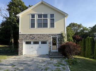 (Undisclosed Address), Jamestown, RI 02835