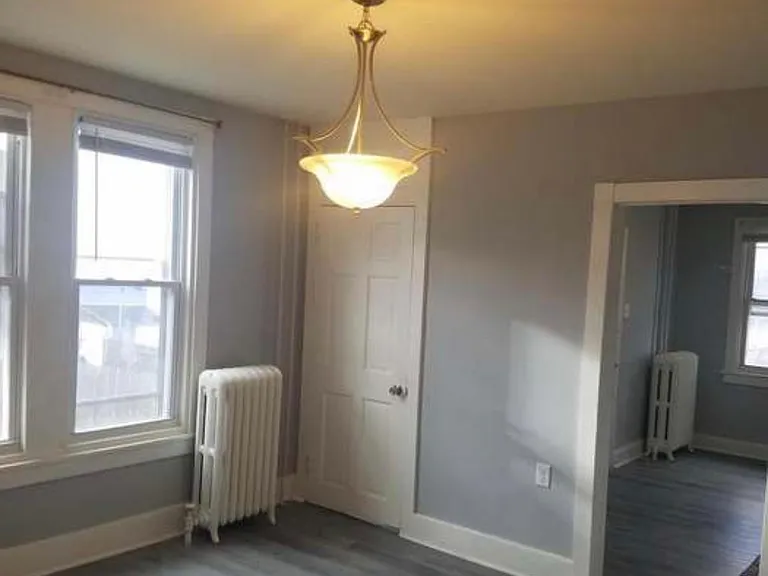 1114 Birch St — Photo 6