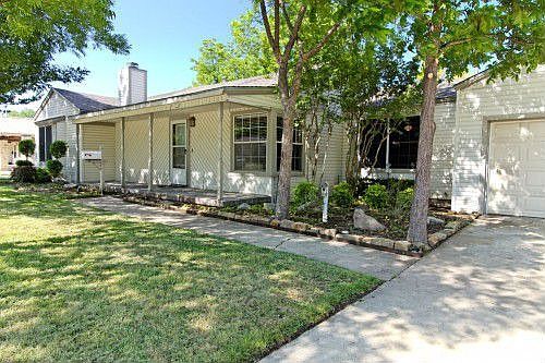 5th image of 3217 Jane Ln