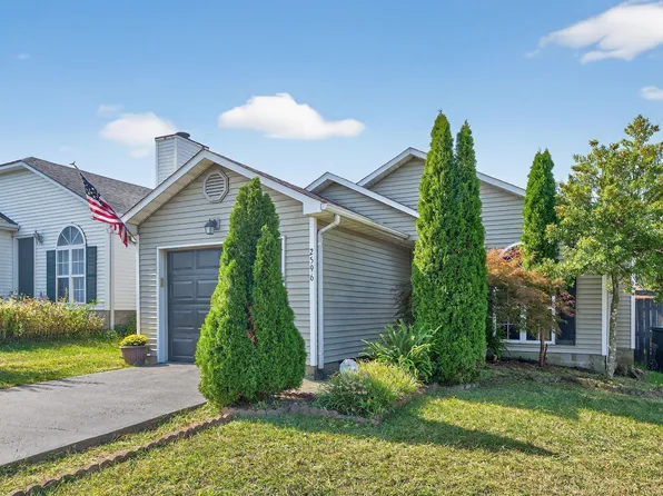 2596 Woodhill Dr, Lexington, KY 40509