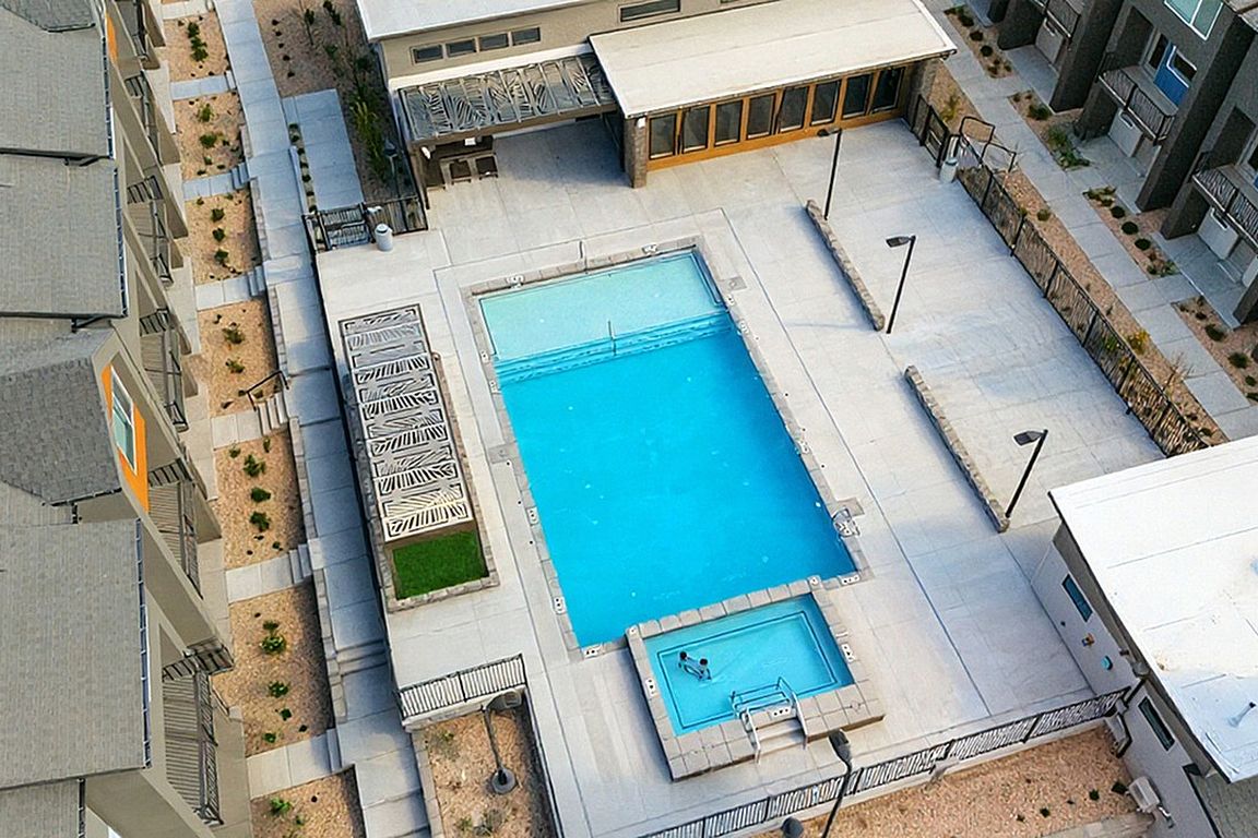 Resort-Style Living at RailRunner