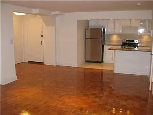 Rented by Royalton Realty | media 102