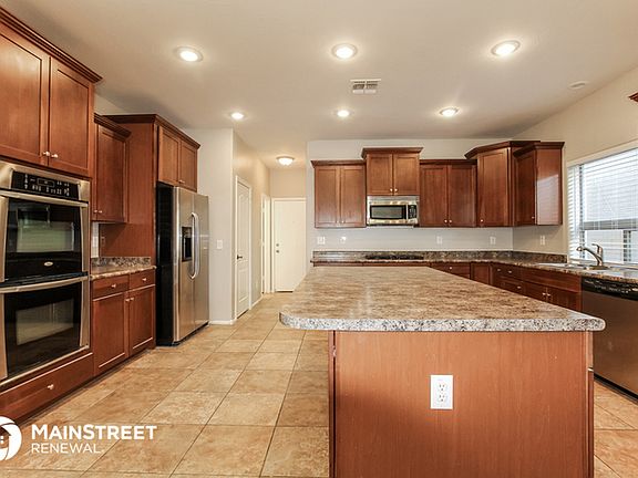 5th image of 17881 W Alexandria Way