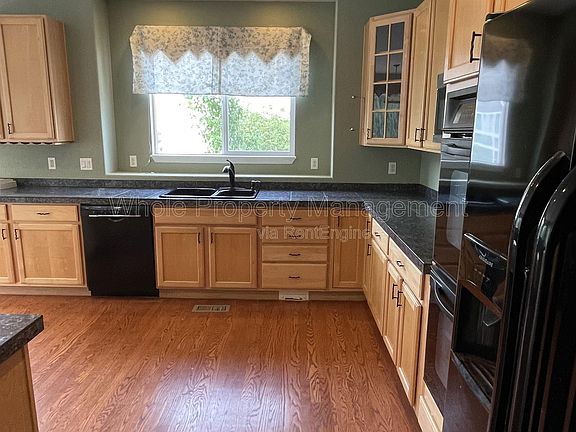 4th image of 5409 Sage Brush Dr