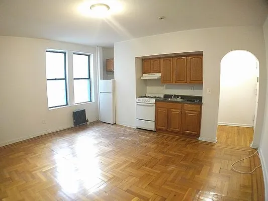 Rented by BRICK & GALO REALTY CORP | media 11