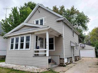1431 Jefferson St, Oshkosh, WI 54901