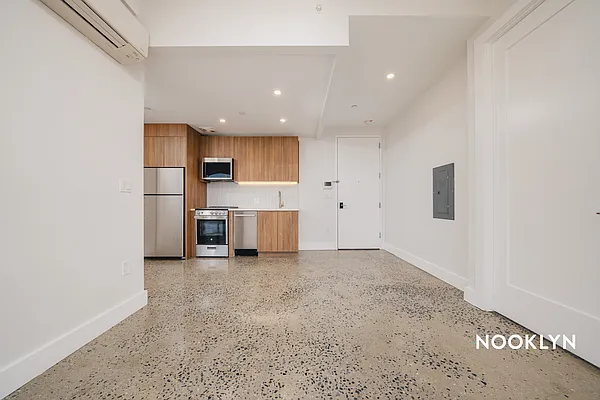 Rented by Nooklyn NYC LLC | media 14