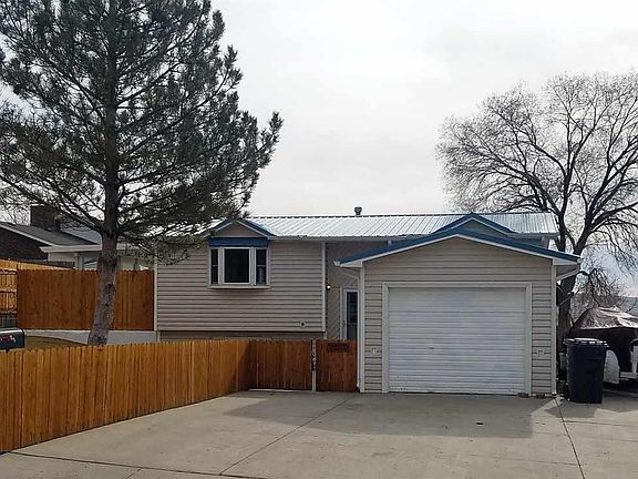 2nd image of 280 Cedar St