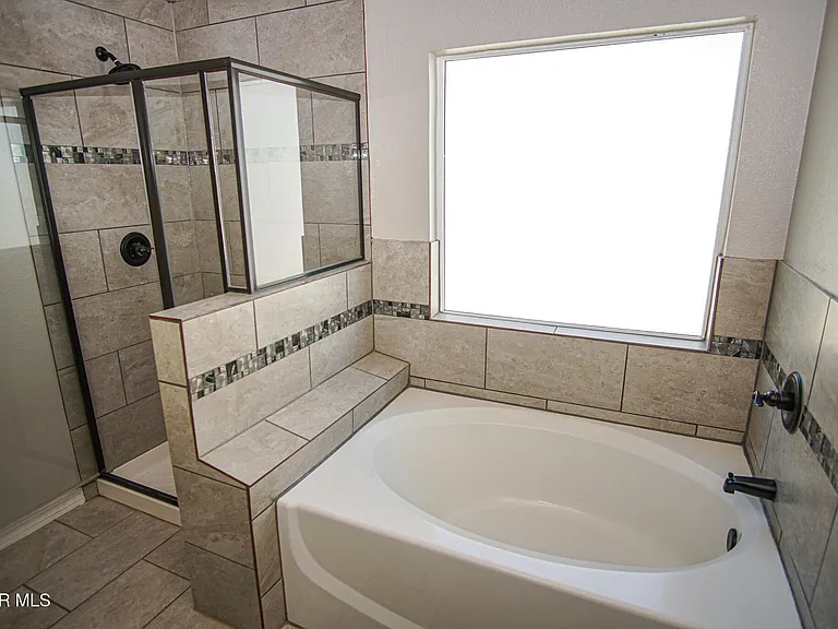13482 Bradford St — Photo 29