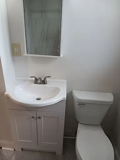 4224 Clay Ave — Photo 6