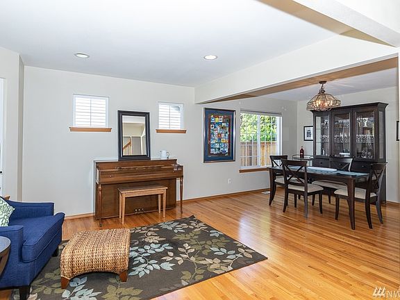 4th image of 15559 174th Ave SE