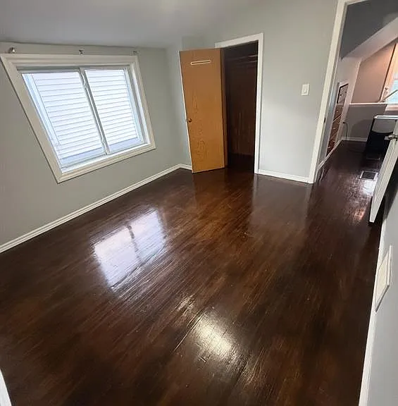 1536 Marentette Ave — Photo 17