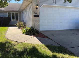 1751 Beech Dr, Crown Point, IN 46307