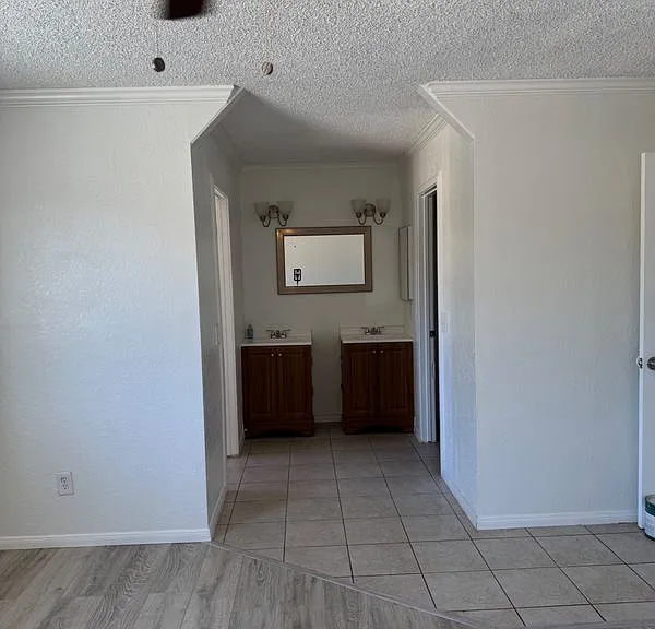 18063 Catalpa St — Photo 12