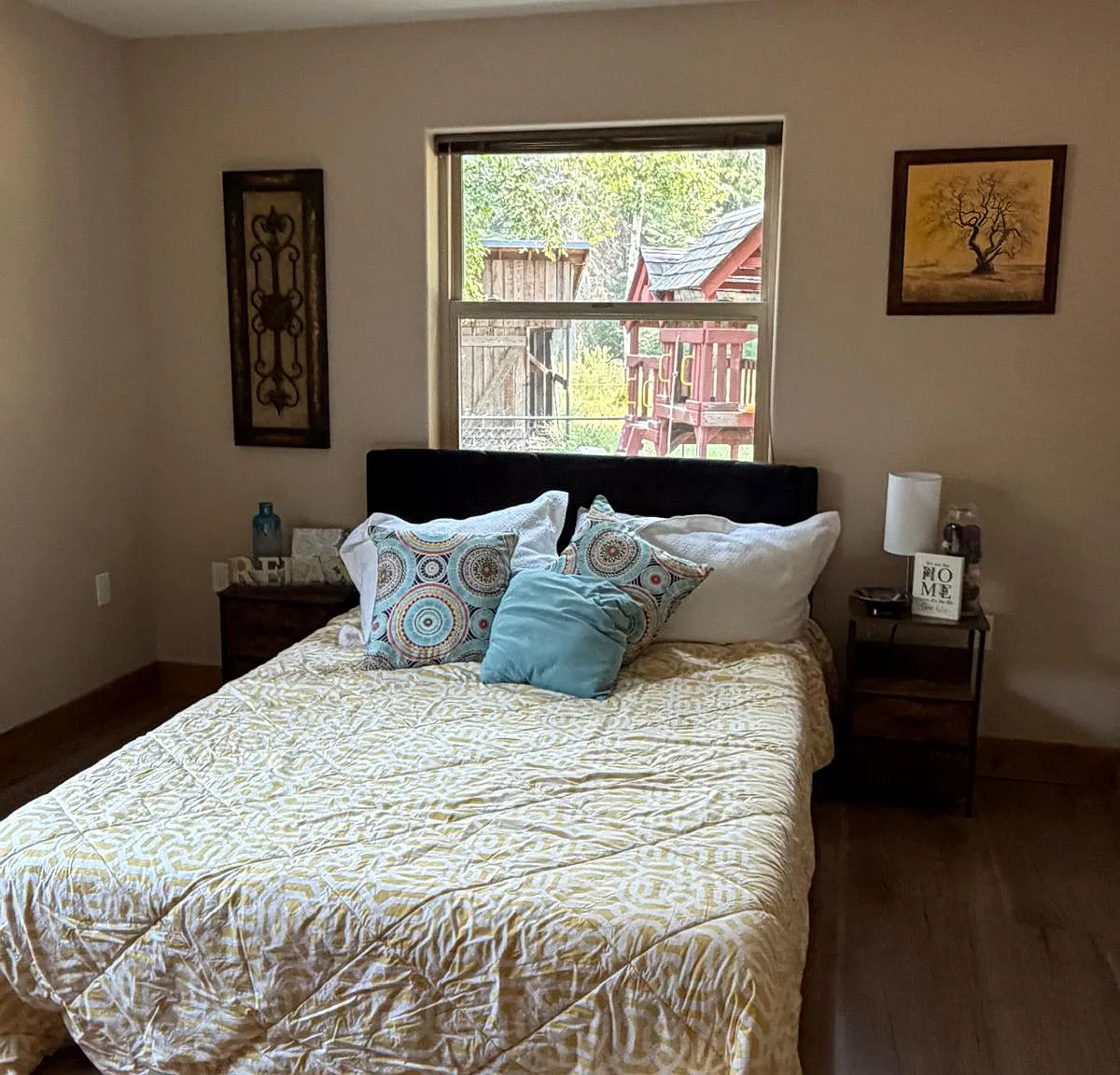 4 bed, 1988 sqft, $3,000 — Photo 4