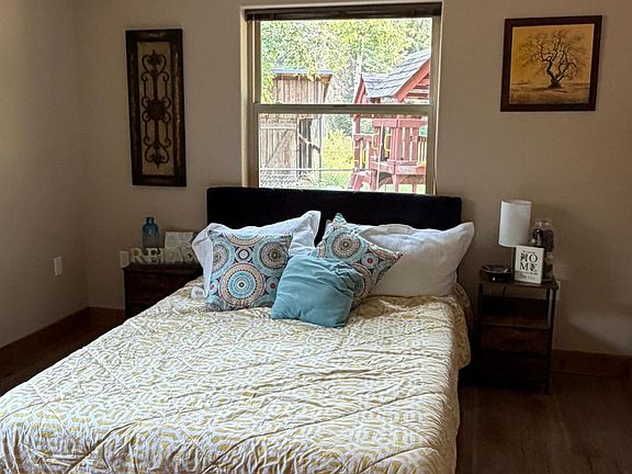 4th image of 30580 Cayuse Ln