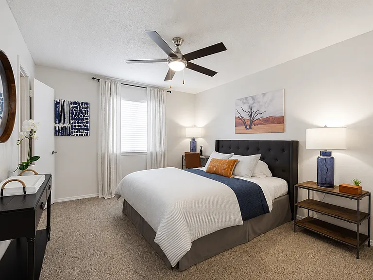 Elevate at Huebner Grove — Photo 7