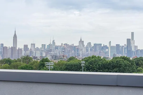 Rented by Brick&Mortar | media 23