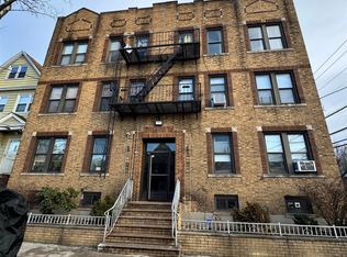 250 Avenue B #3, Bayonne, NJ 07002