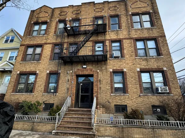 250 Avenue B image 1 of 12