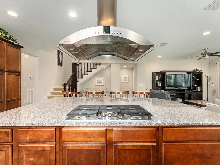 3441 NW 56th Ave — Photo 14