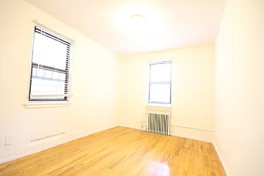 Rented by Dynamik Realty