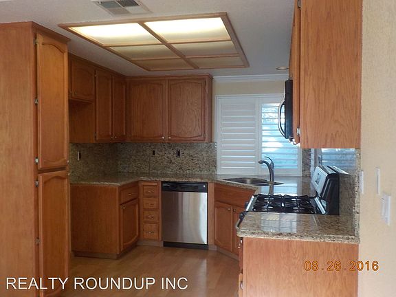 4th image of 9183 Sanday Ct