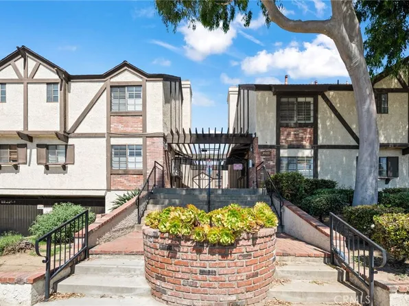 1419 W 179th St Unit 17, Gardena, CA 90248