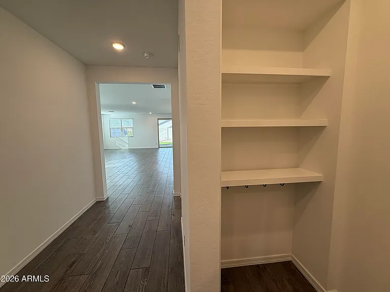 4248 W Brenley Dr — Photo 26