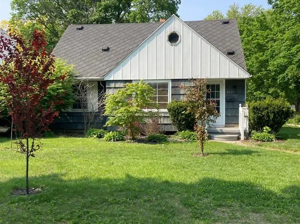 2421 E 2nd St, Flint, MI 48503