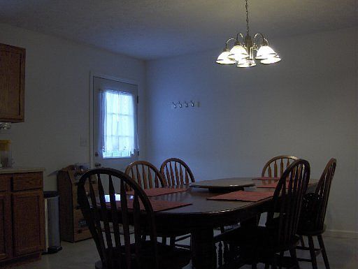 3rd image of 516 Lydia Dr