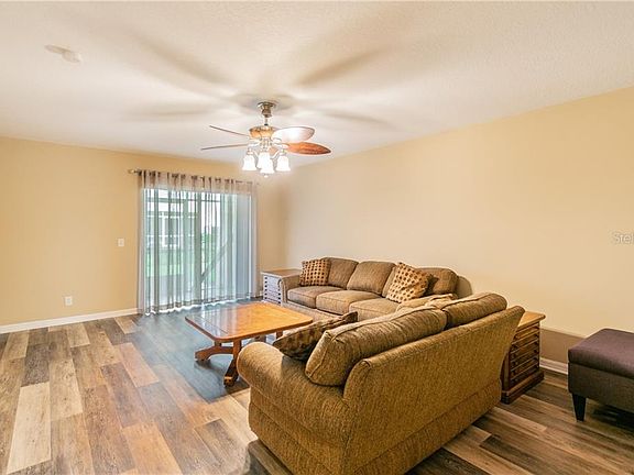 2nd image of 3871 Island Way St