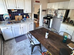 280 Brookline St APT 1R, Cambridge, MA 02139