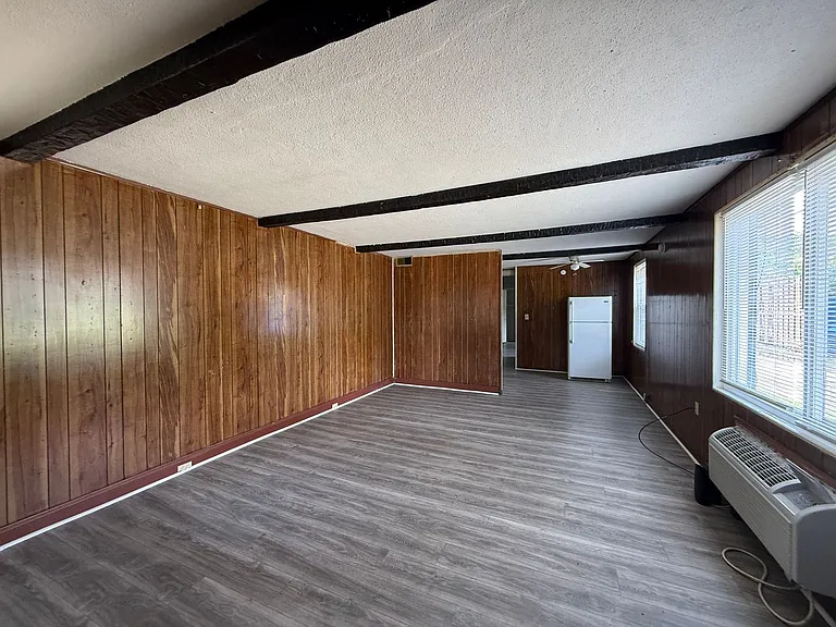 2053 Coburn Avenue Blvd #4 — Photo 3