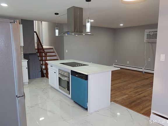 4th image of 73 Lanouette St Extension