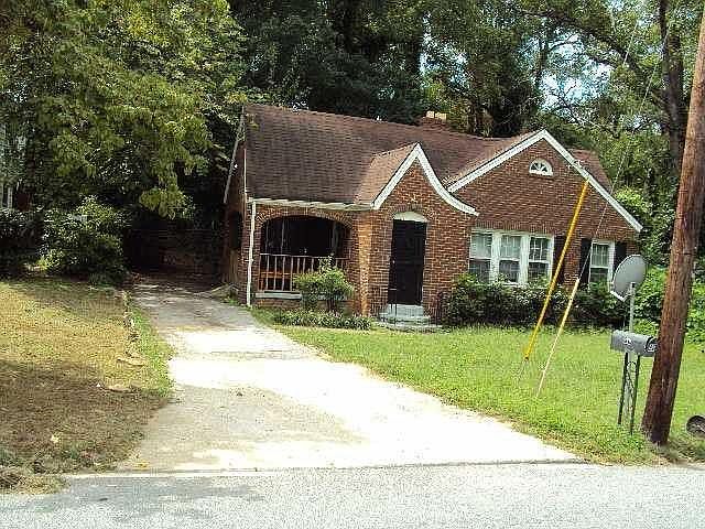 80 Burbank Dr. NW